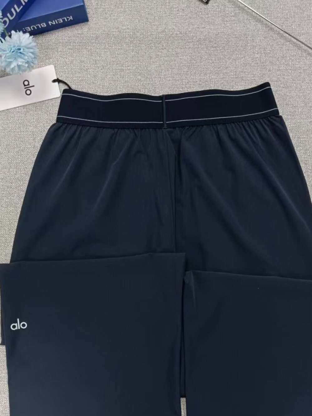 😃ALO Yoga Suit Up Trouser Navy Blue🧣Straight&Wide Leg Brand new 30-inch inseam - Picture 5 of 8